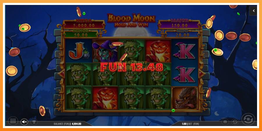 Blood Moon Hold and Win leikjavél fyrir peninga, mynd 3